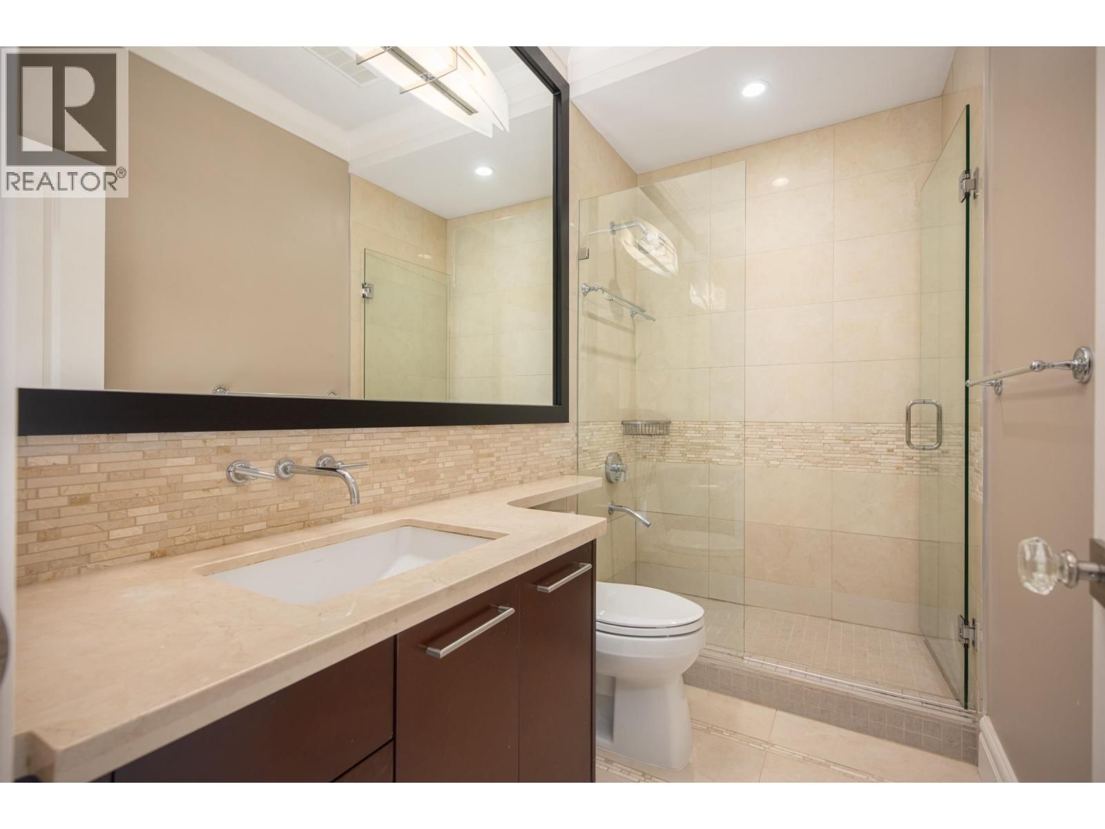 3176 35TH AVENUE Image 31