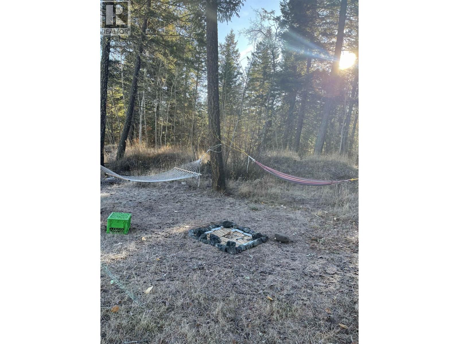 212 - 1427 DOG CREEK ROAD Image 23