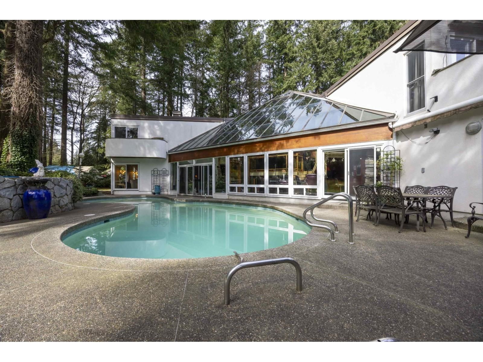 13642 28 AVENUE Image 1