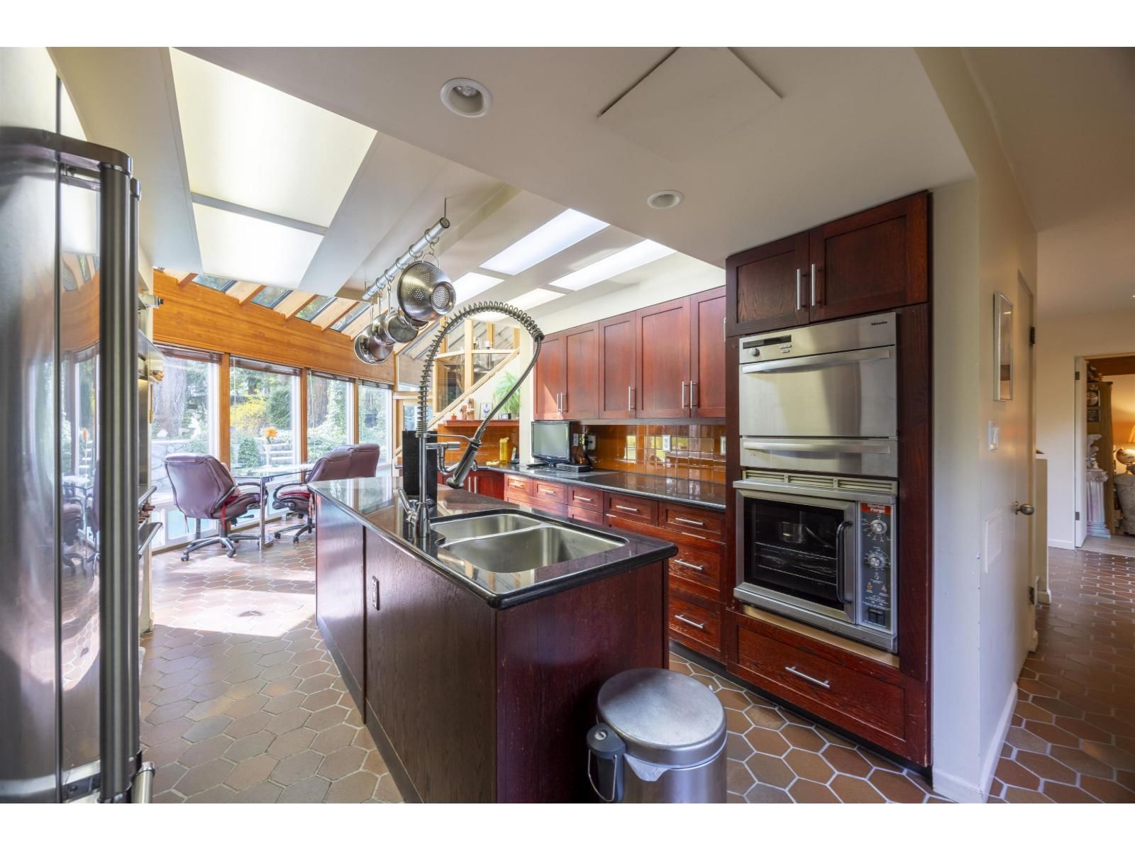 13642 28 AVENUE Image 10