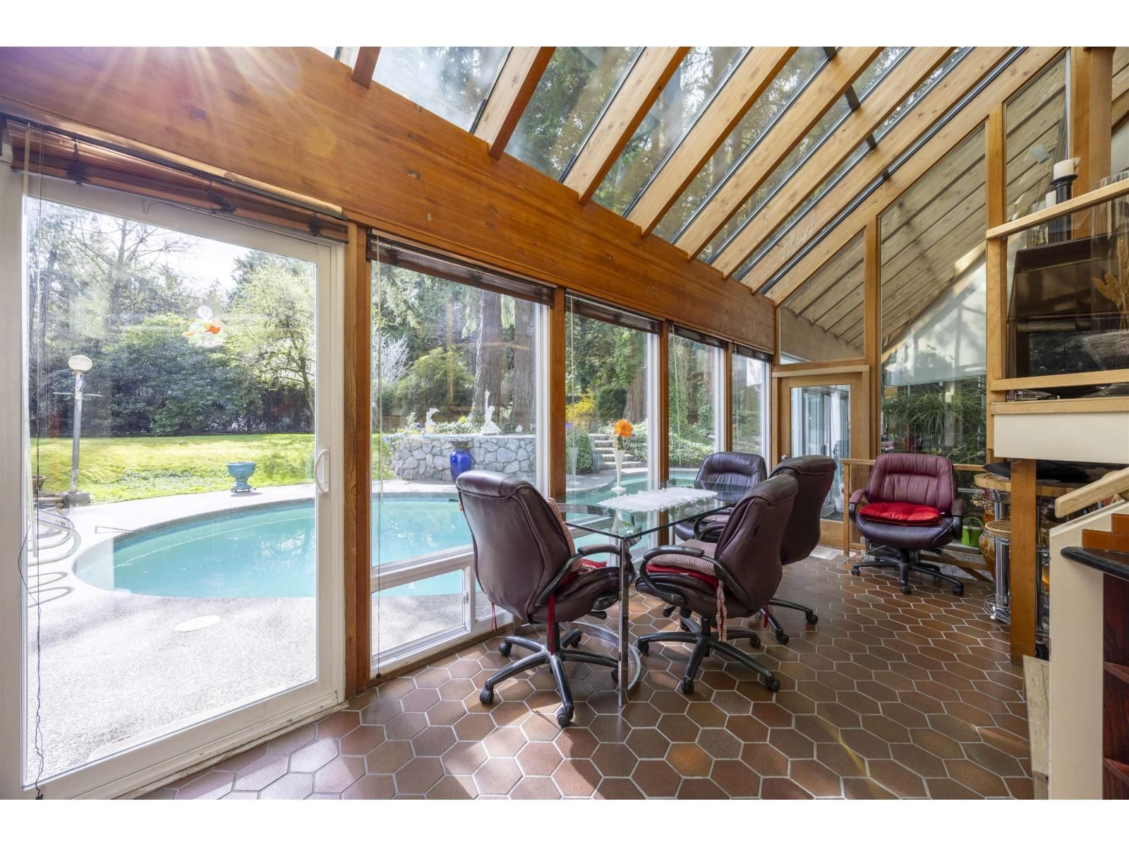 13642 28 AVENUE Image 12