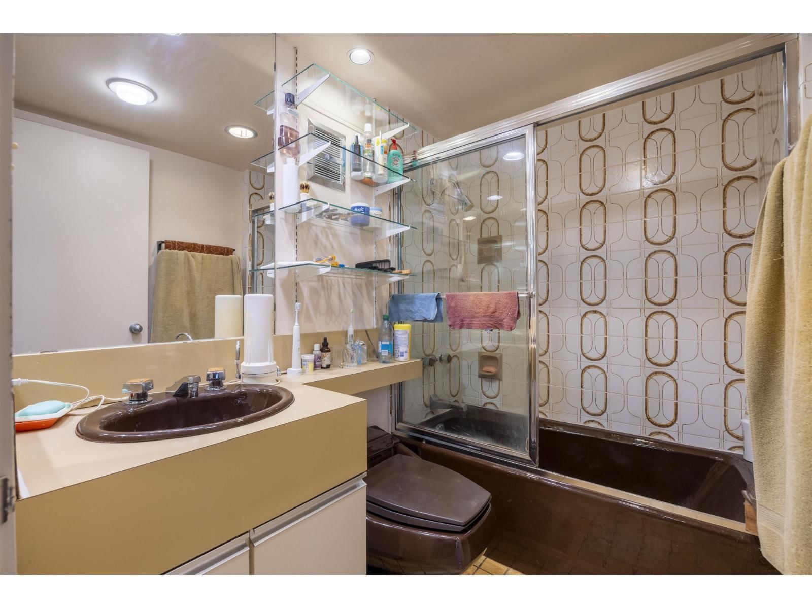 13642 28 AVENUE Image 28