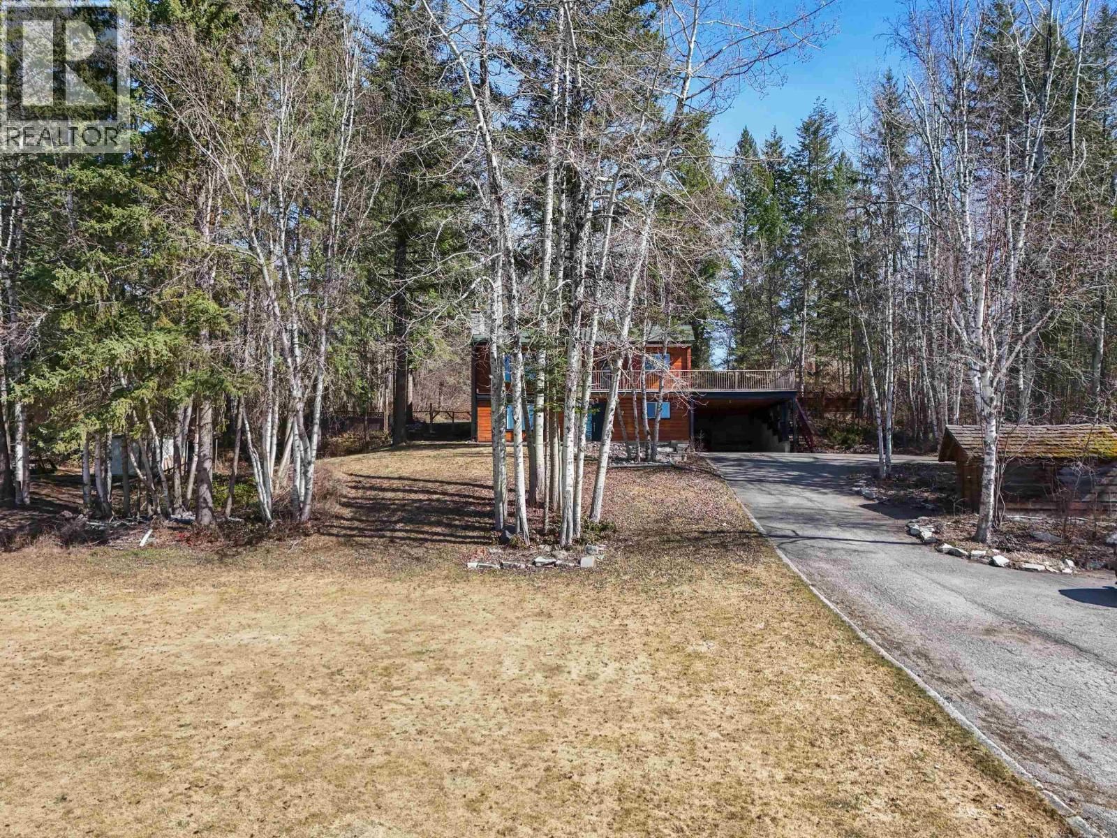 182 COACH ROAD Image 35