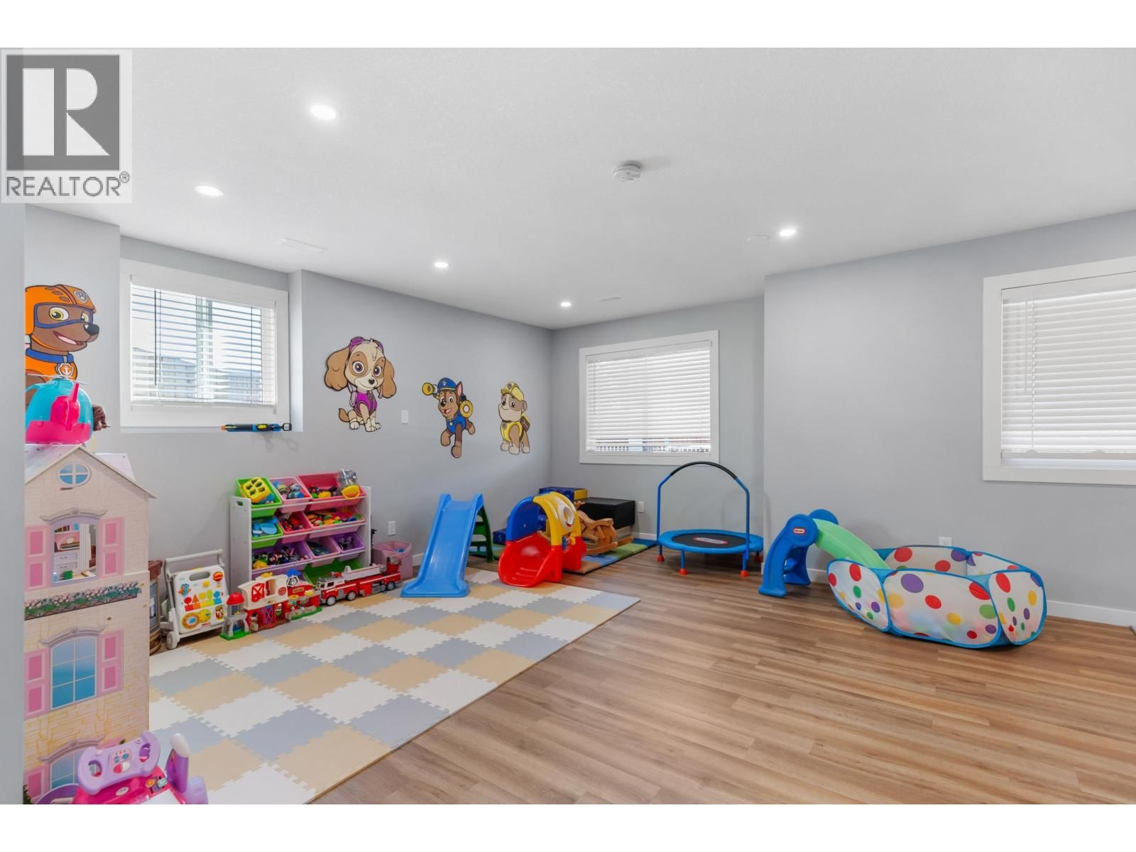 9083 TATLOW PLACE Image 17