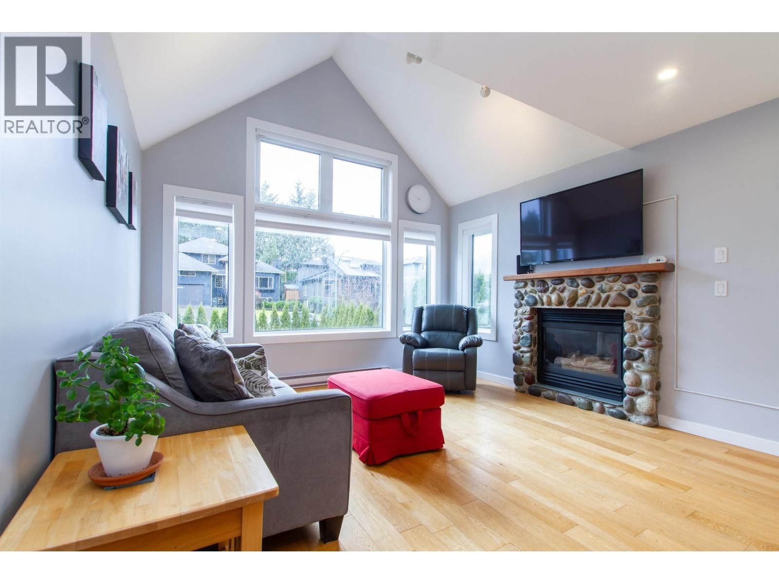 1027 PIA ROAD Image 3