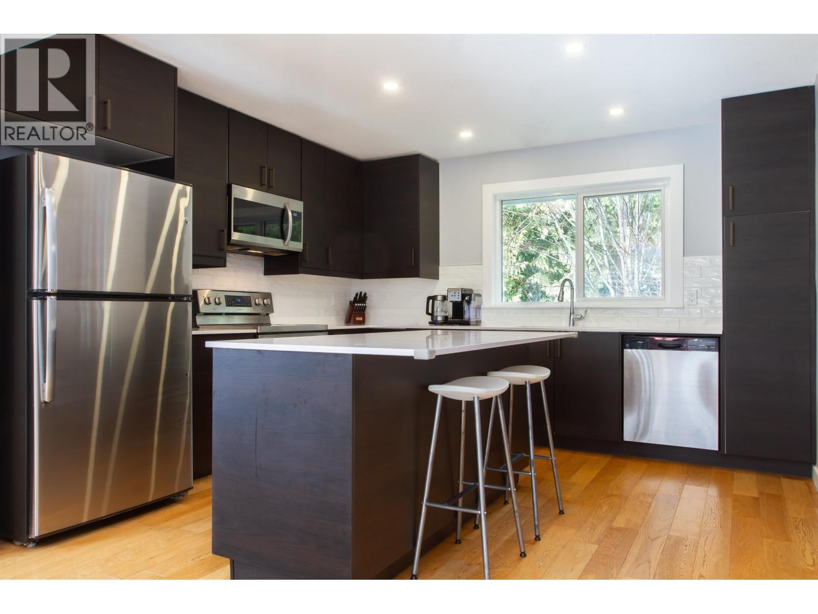 1027 PIA ROAD Image 7