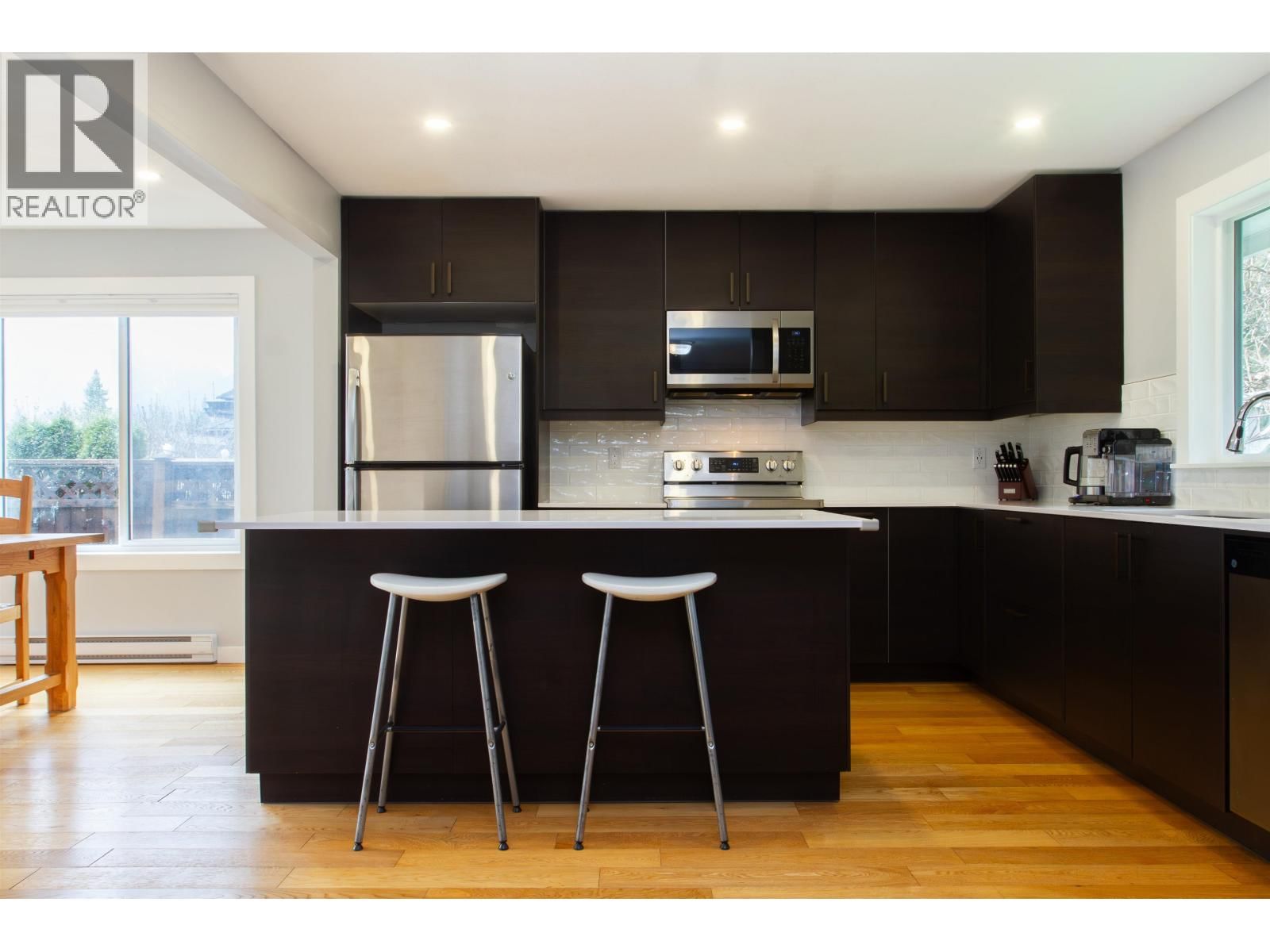 1027 PIA ROAD Image 8