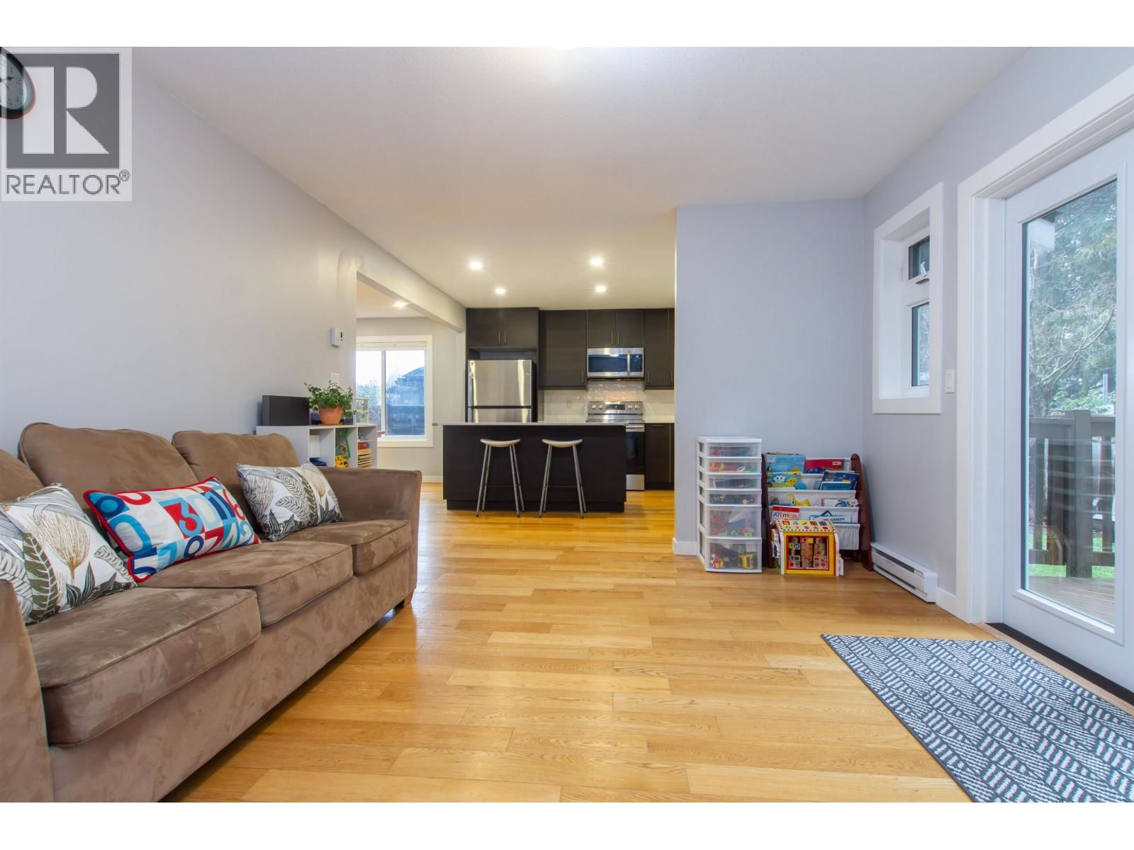 1027 PIA ROAD Image 9