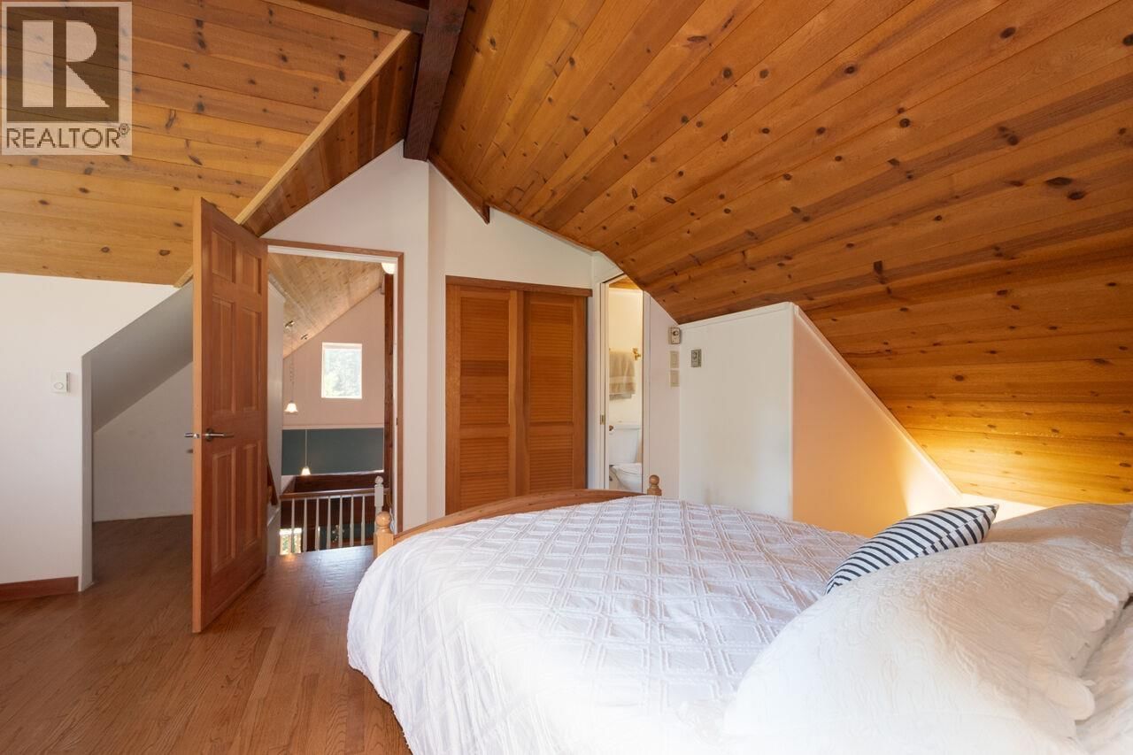 1293 WESTSIDE ROAD Image 15