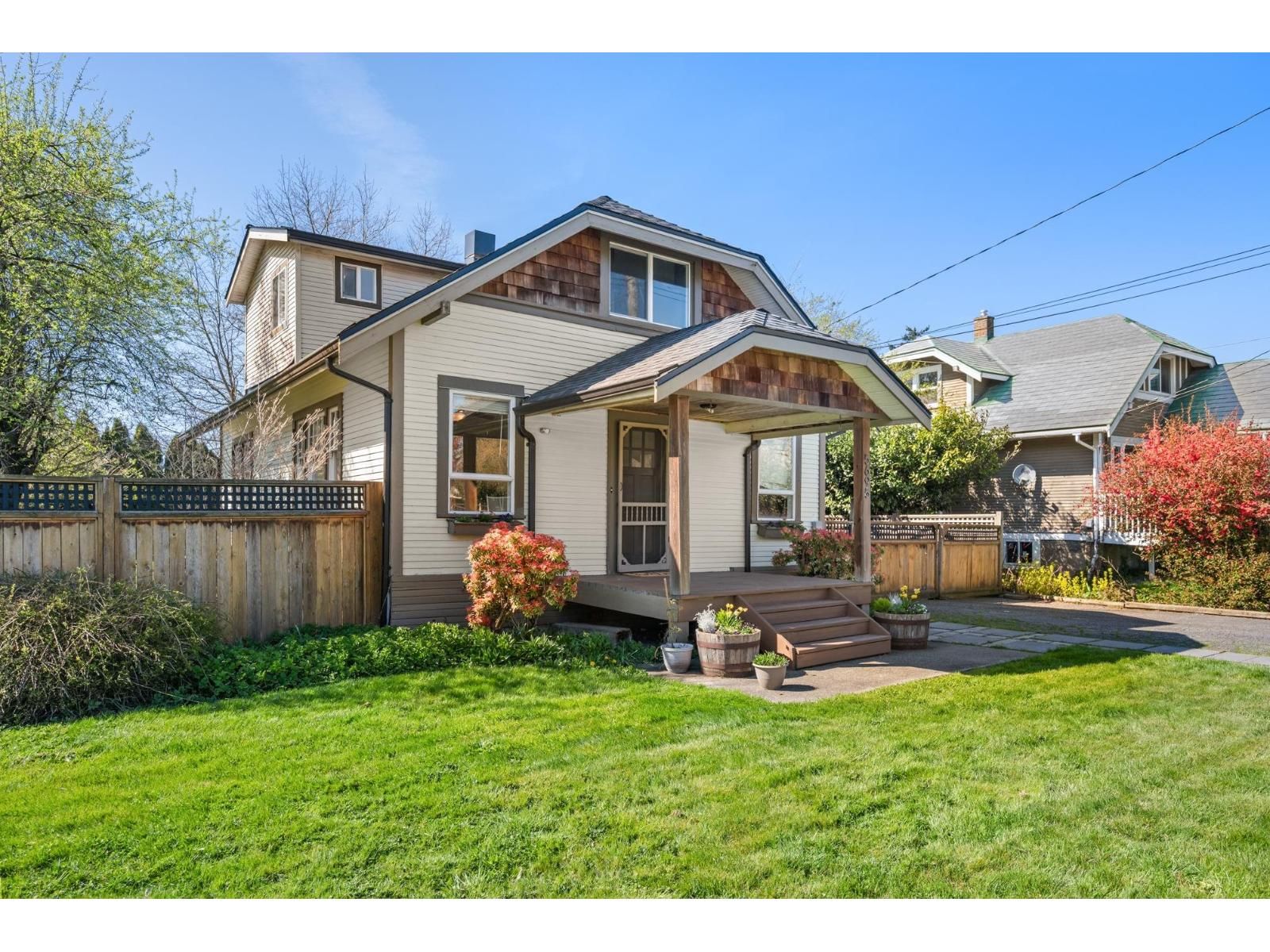 5695 RIVERSIDE STREET Image 1