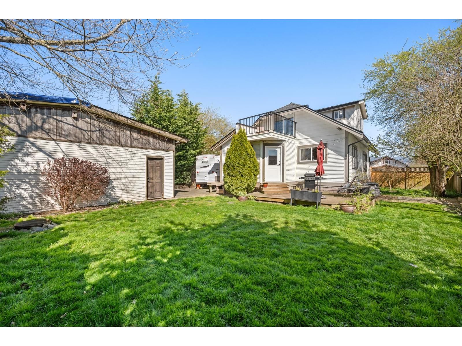 5695 RIVERSIDE STREET Image 28