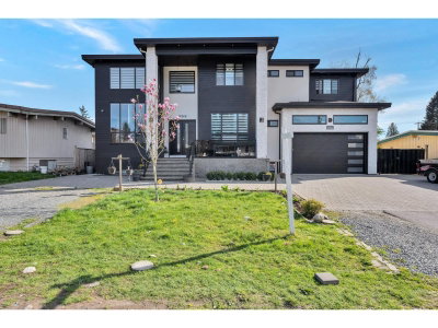 32244 PINEVIEW Avenue | Abbotsford British Columbia | Slide Image One