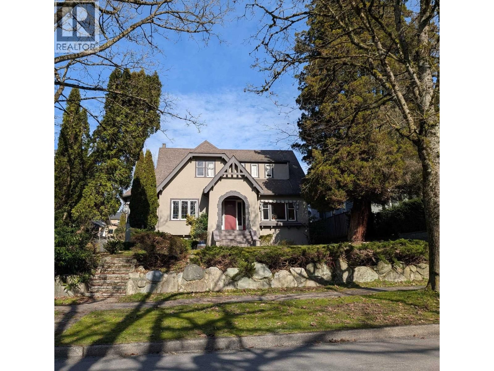 3425 33RD AVENUE Image 1