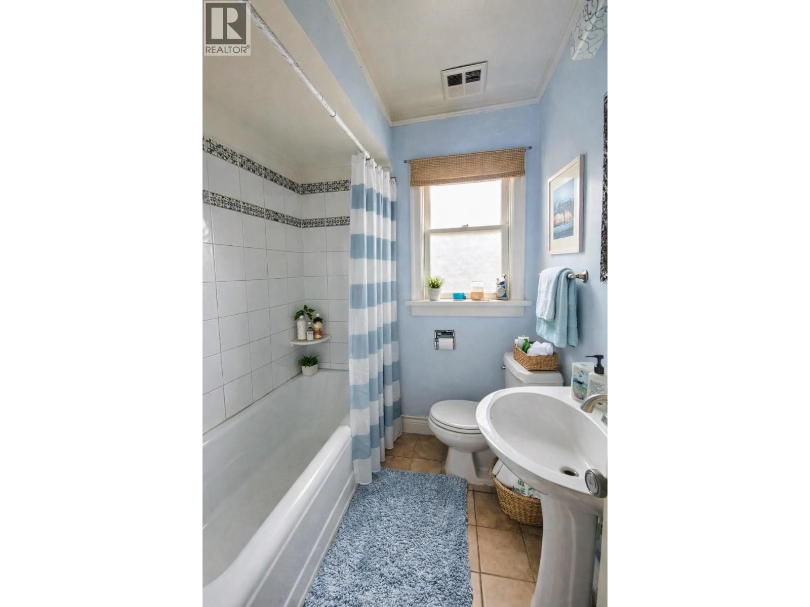 3425 33RD AVENUE Image 13