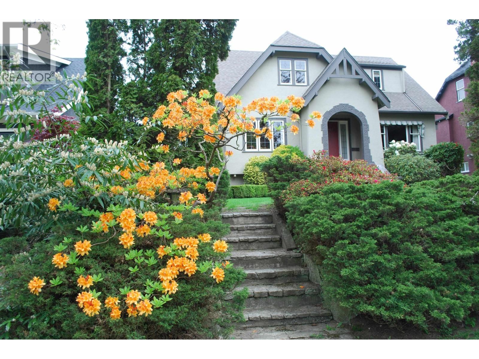 3425 33RD AVENUE Image 2