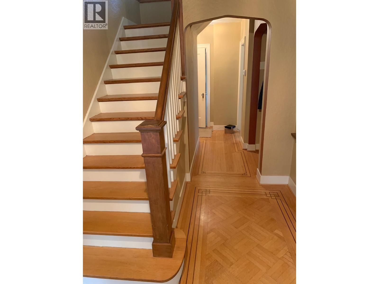 3425 33RD AVENUE Image 20