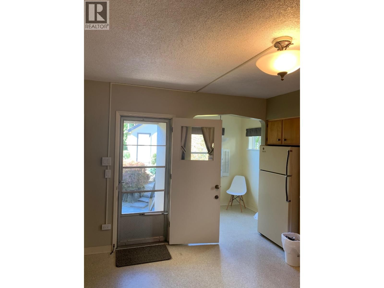 3425 33RD AVENUE Image 29