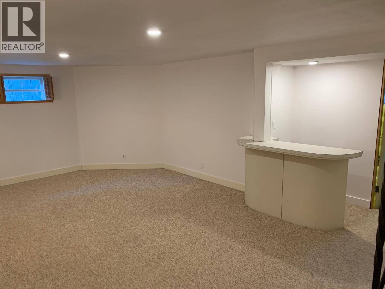 3425 33RD AVENUE Image 35