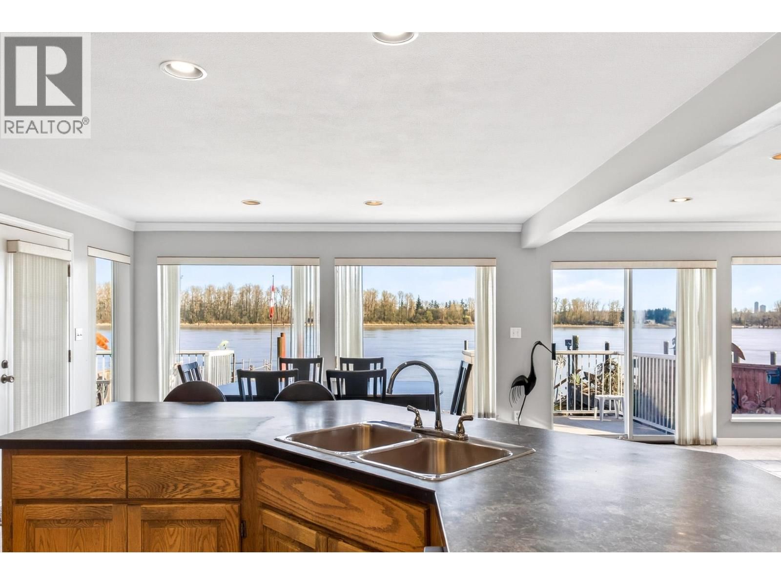 20346 WHARF STREET Image 11