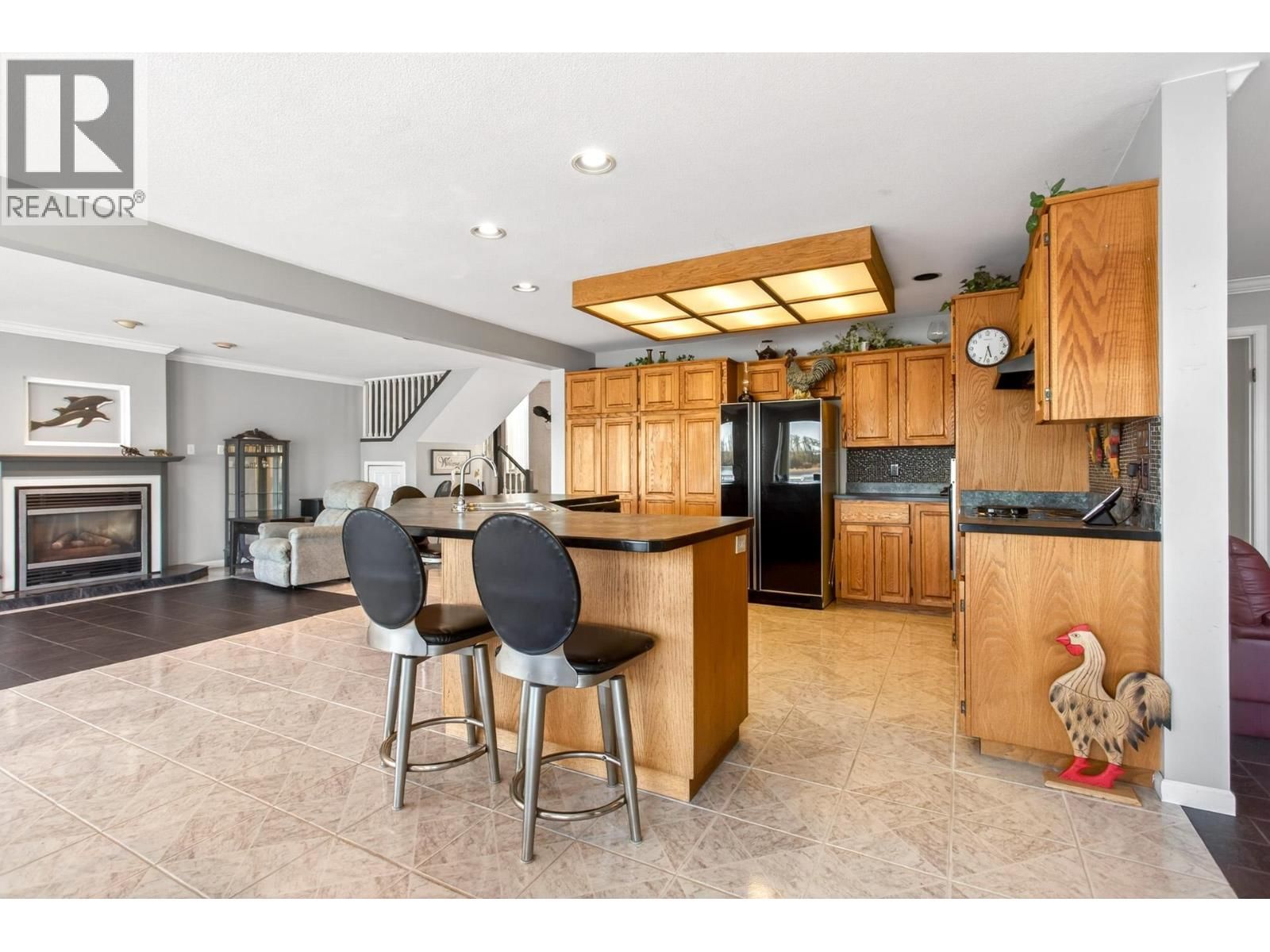 20346 WHARF STREET Image 15