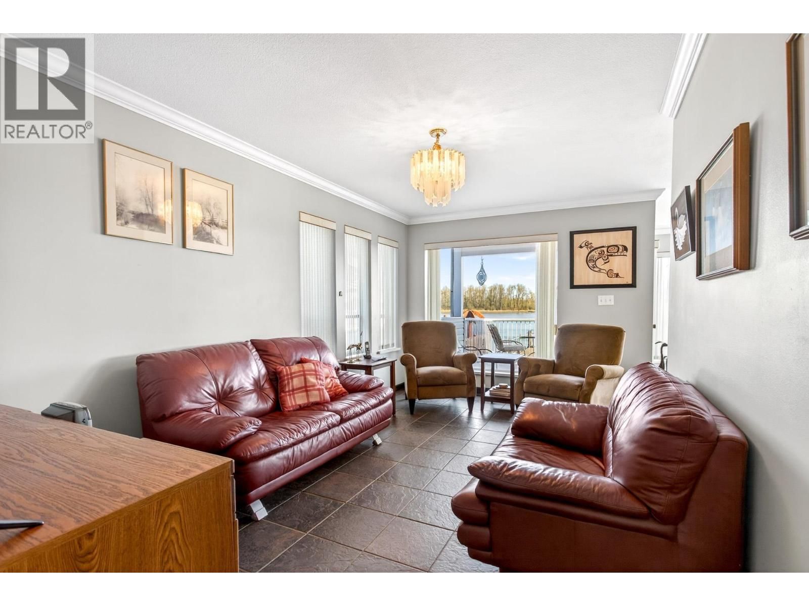 20346 WHARF STREET Image 16