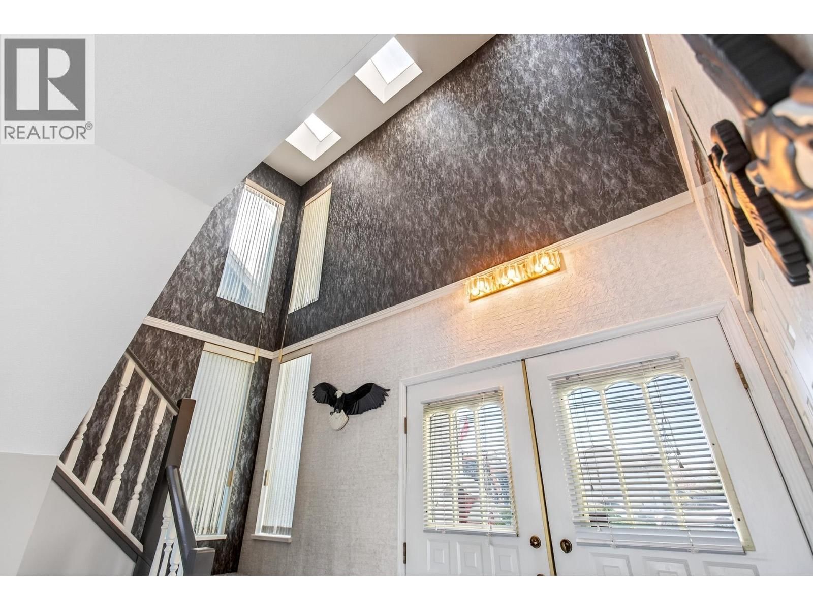 20346 WHARF STREET Image 19