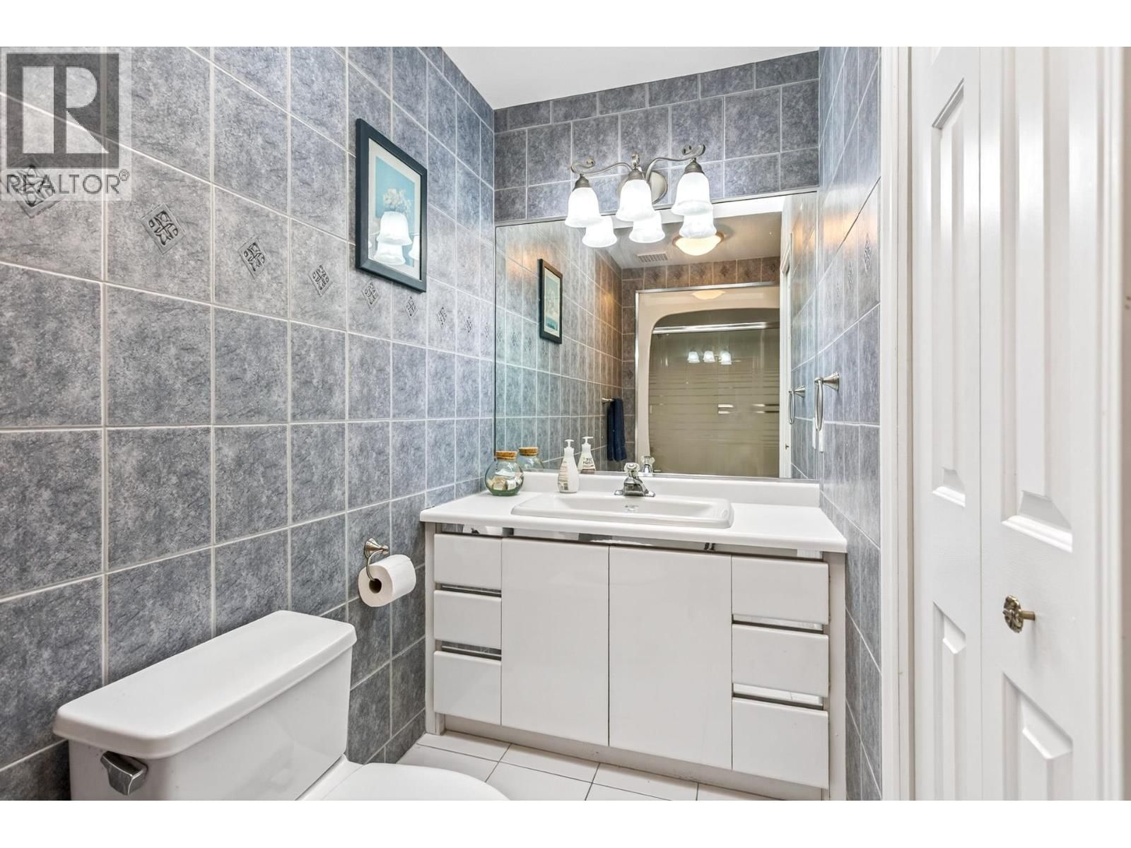 20346 WHARF STREET Image 33