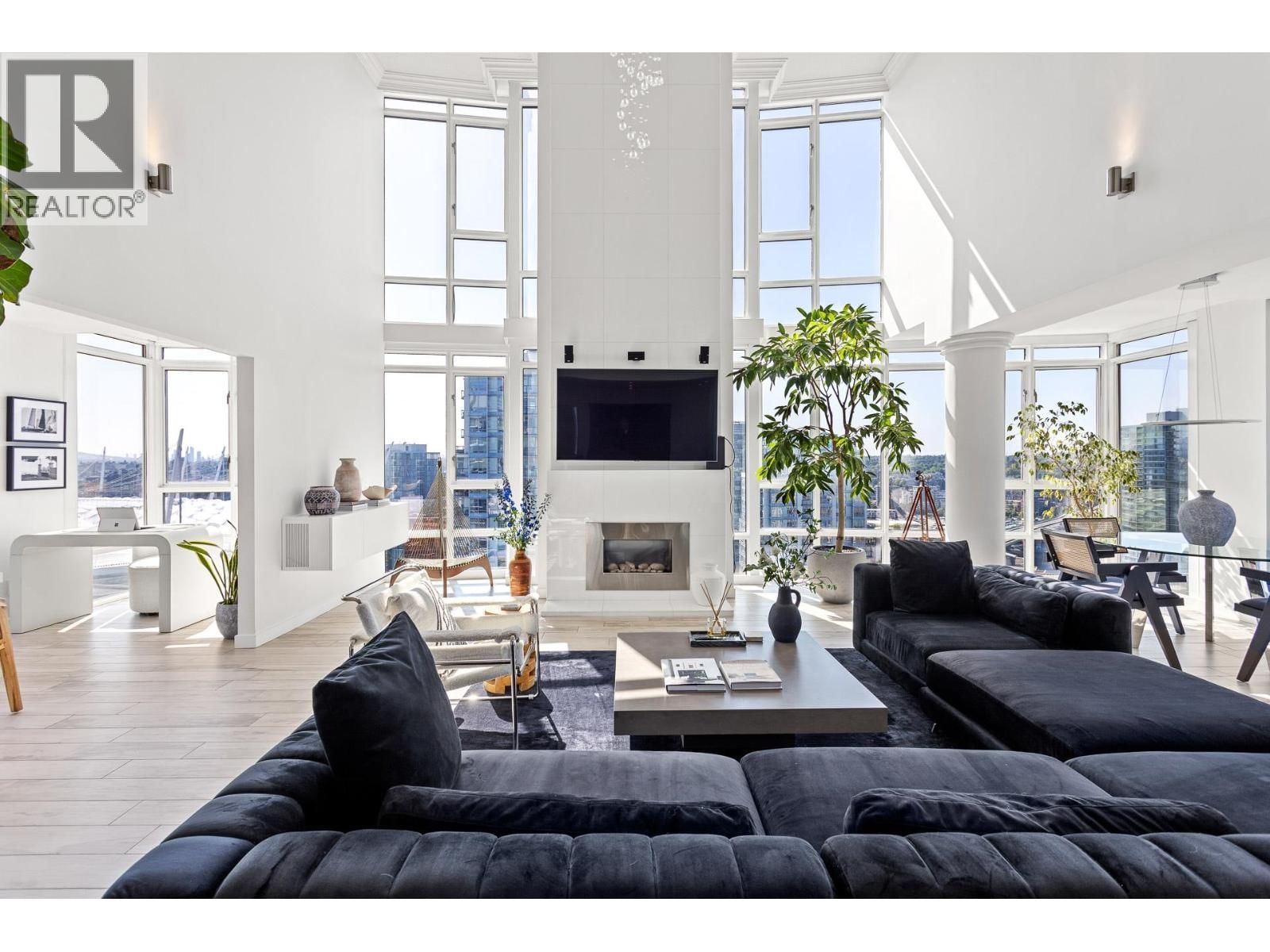 PH1 - 930 CAMBIE STREET Image 11