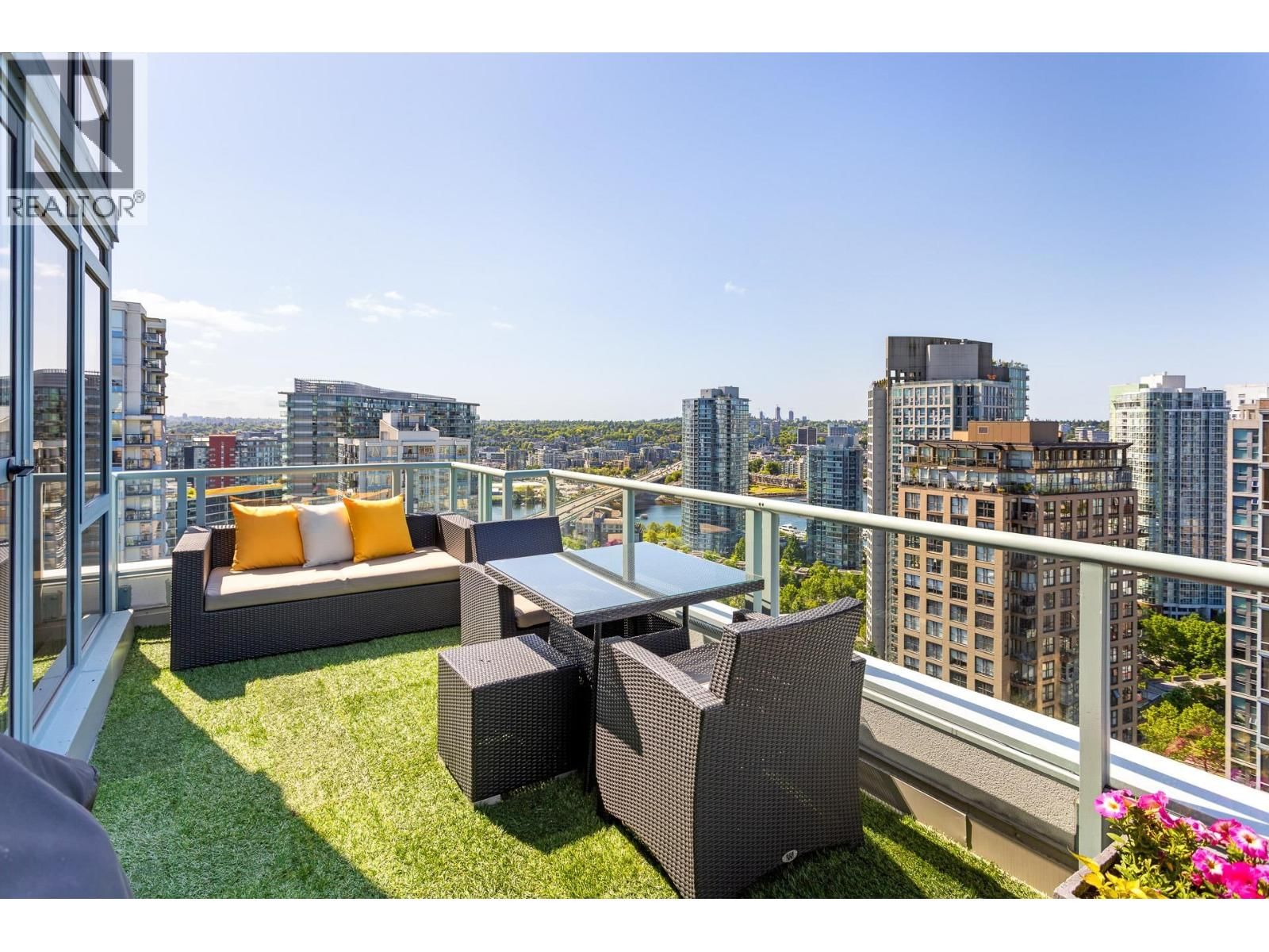 PH1 - 930 CAMBIE STREET Image 23