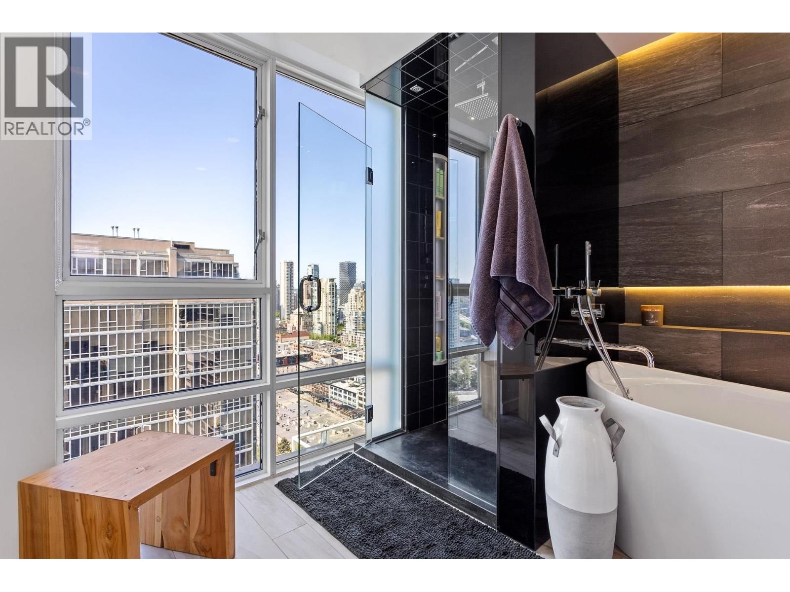 PH1 - 930 CAMBIE STREET Image 33