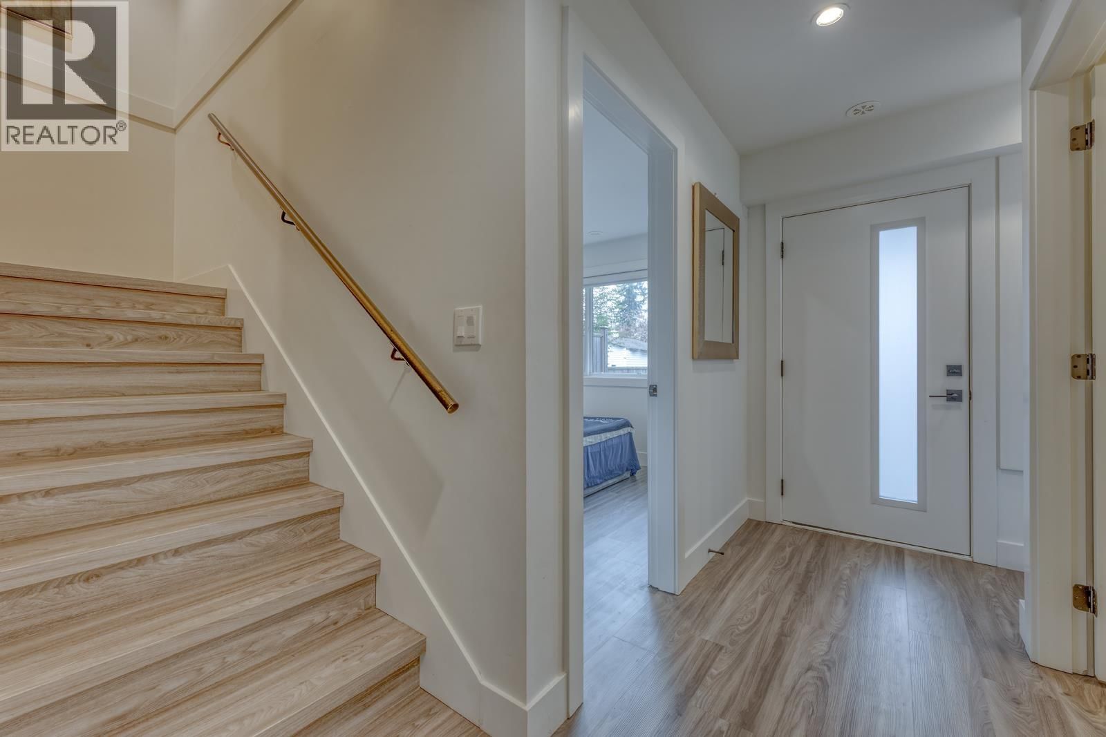 3 - 1750 SALISBURY AVENUE Image 7