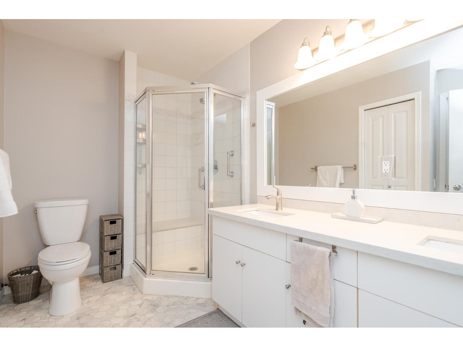 3 - 31406 UPPER MACLURE ROAD Image 21