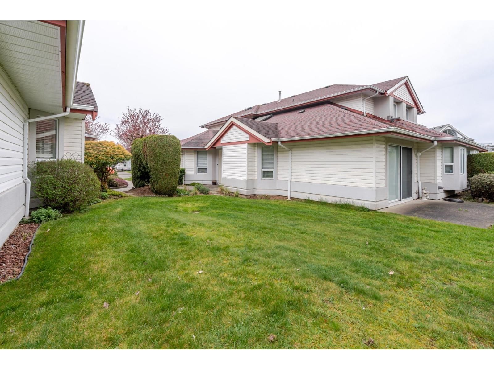 3 - 31406 UPPER MACLURE ROAD Image 27