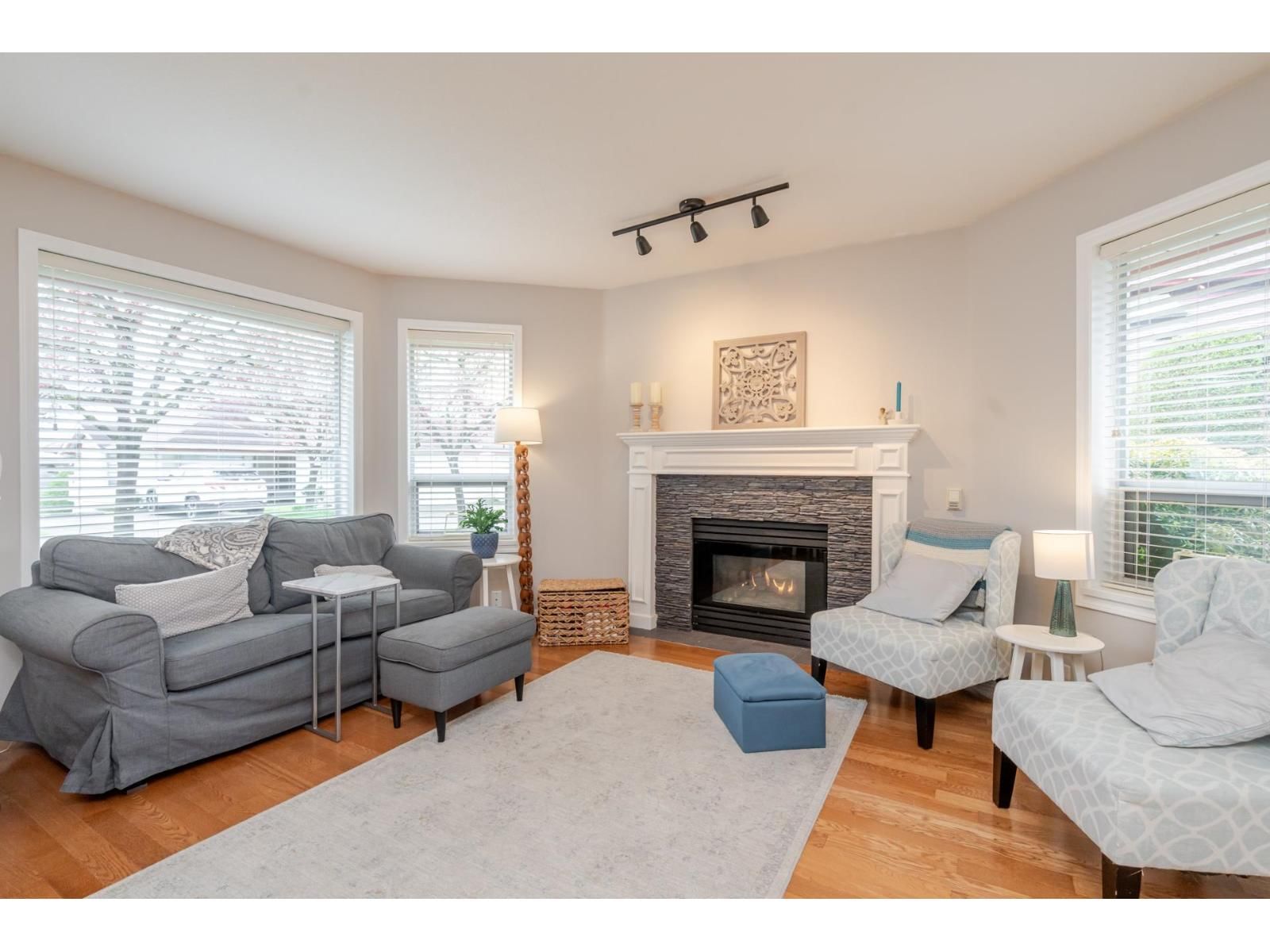 3 - 31406 UPPER MACLURE ROAD Image 9