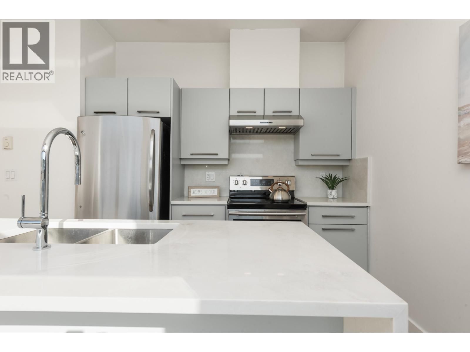 PH2 - 2088 11TH AVENUE Image 12