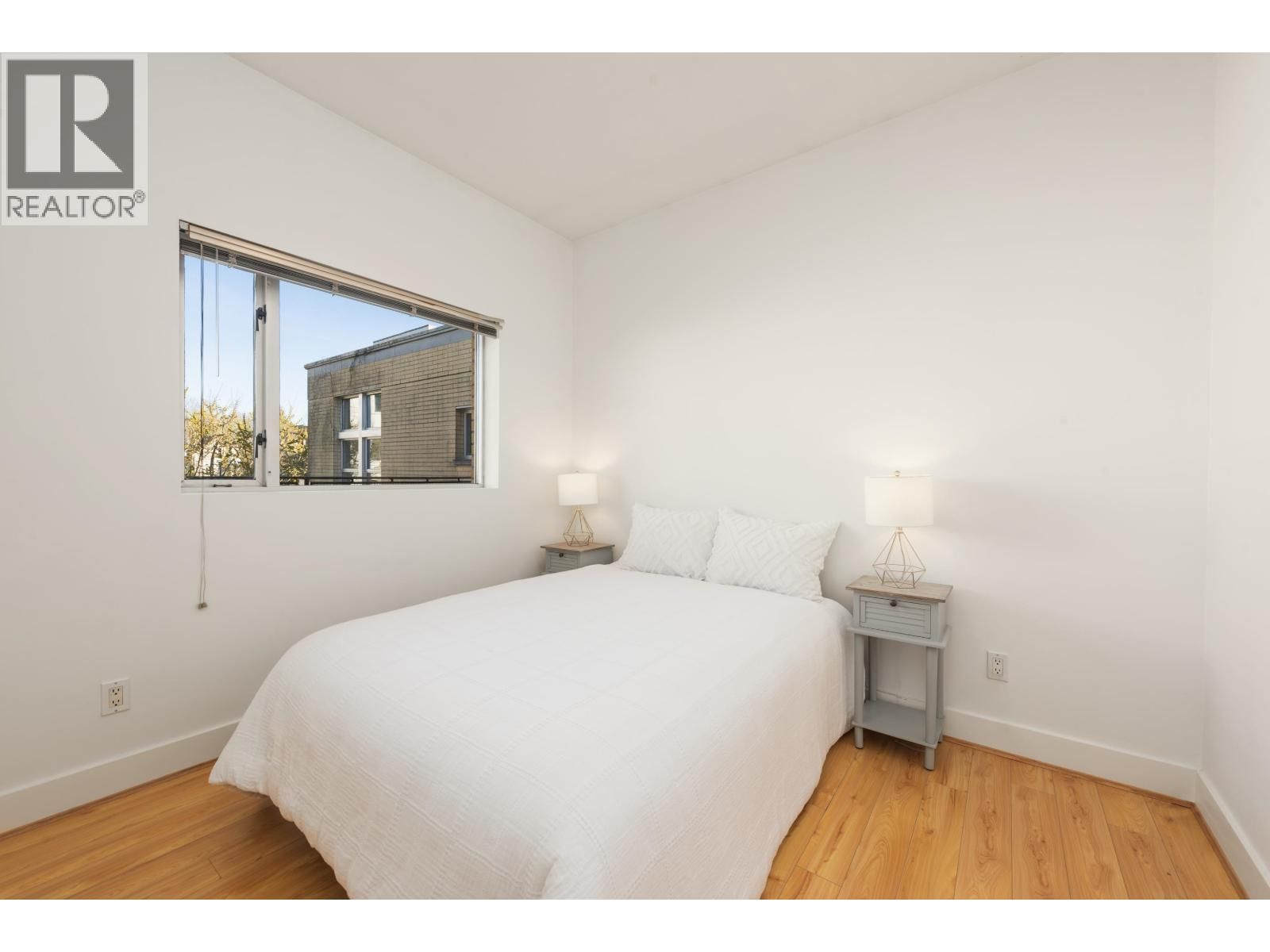 PH2 - 2088 11TH AVENUE Image 17