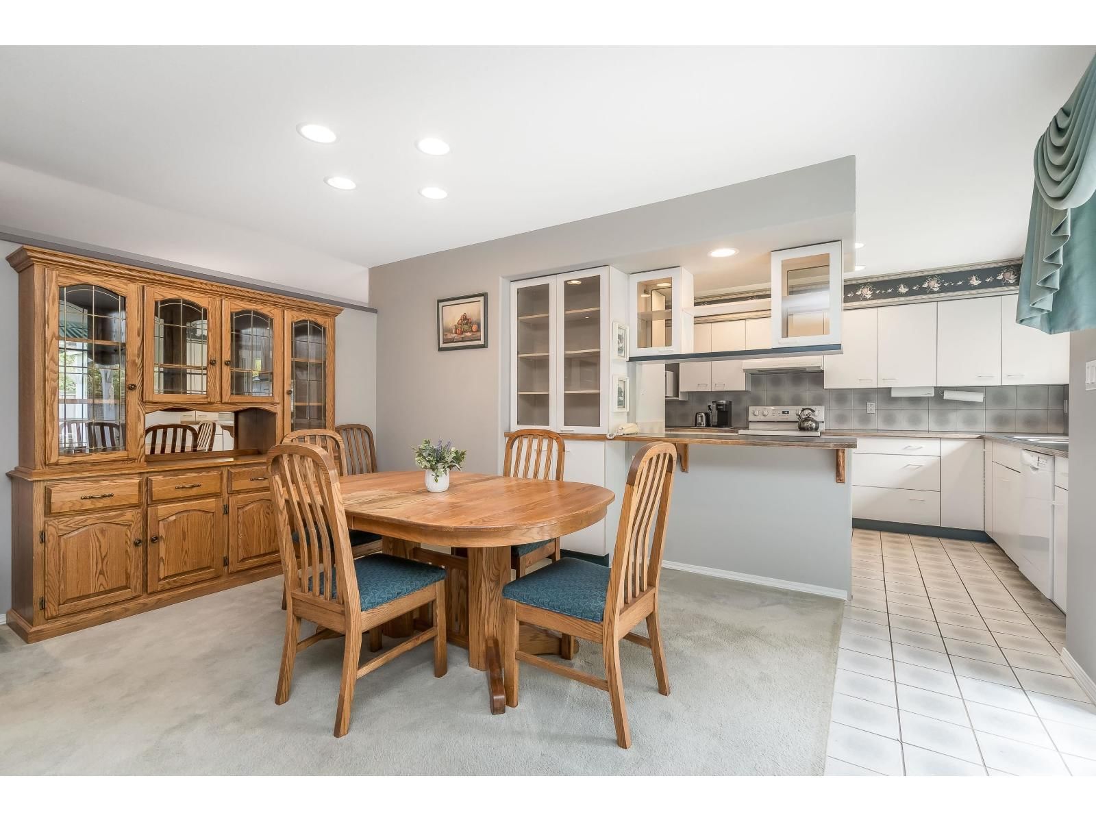 2426 125A STREET Image 11