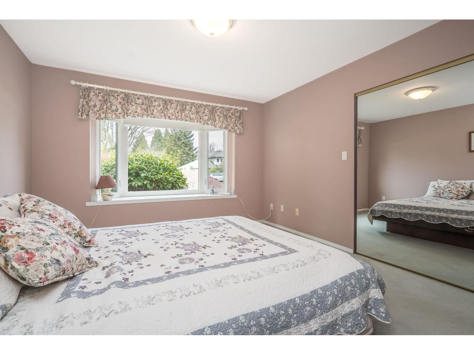 2426 125A STREET Image 19