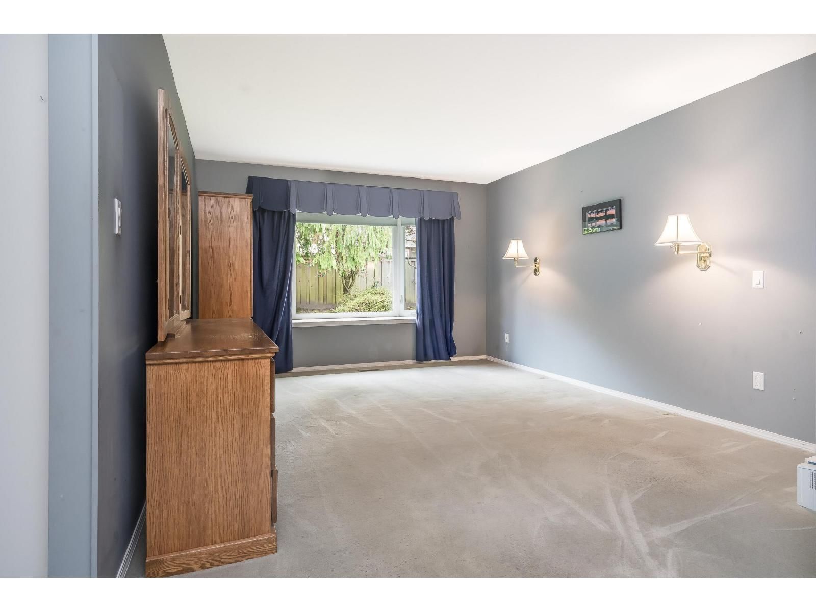 2426 125A STREET Image 21