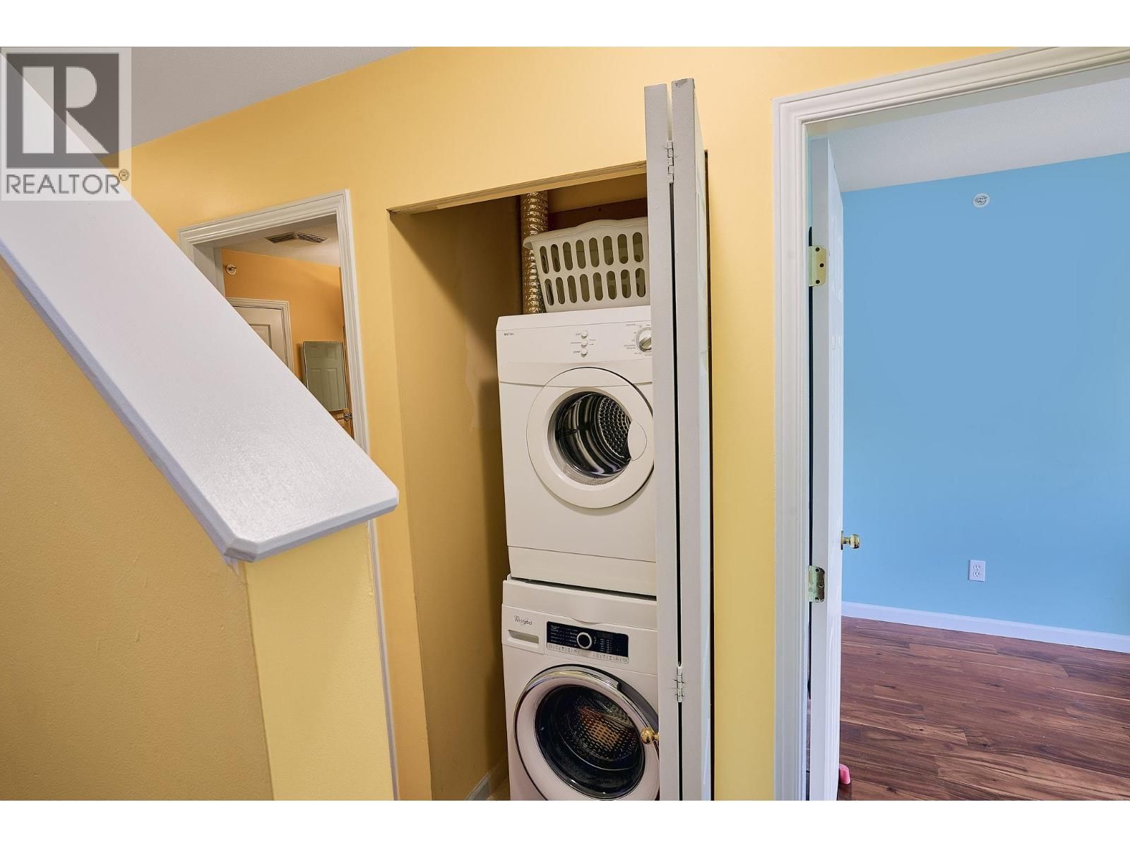 117 - 6588 SOUTHOAKS CRESCENT Image 11