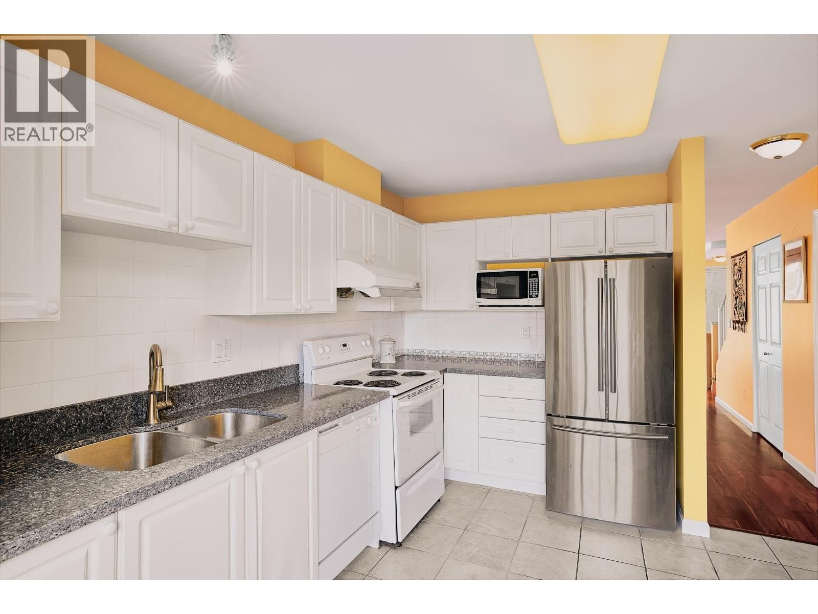 117 - 6588 SOUTHOAKS CRESCENT Image 7