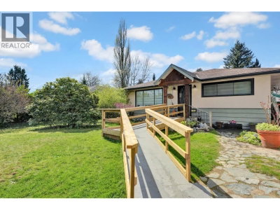 11963 221 Street | Maple Ridge British Columbia | Slide Image Four