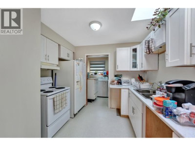 11963 221 Street | Maple Ridge British Columbia | Slide Image Eight