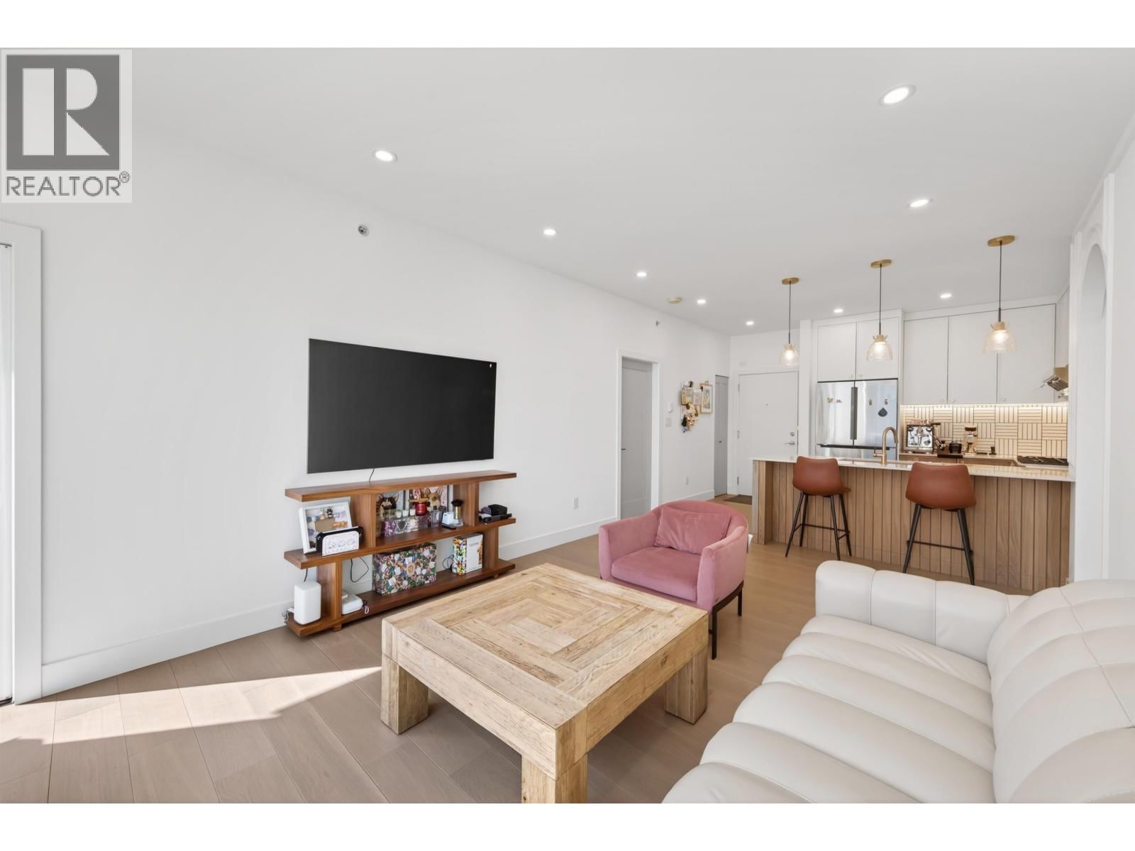 428 - 9399 TOMICKI AVENUE Image 14