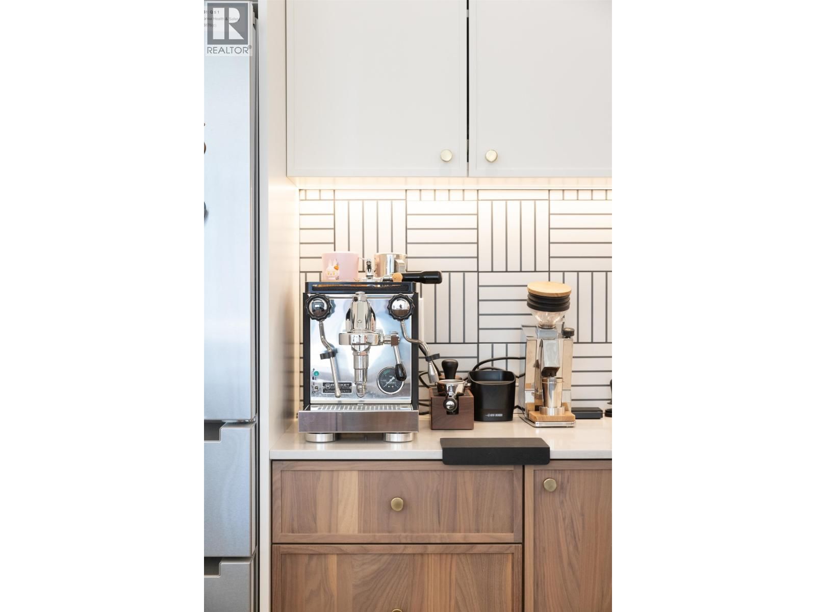 428 - 9399 TOMICKI AVENUE Image 33