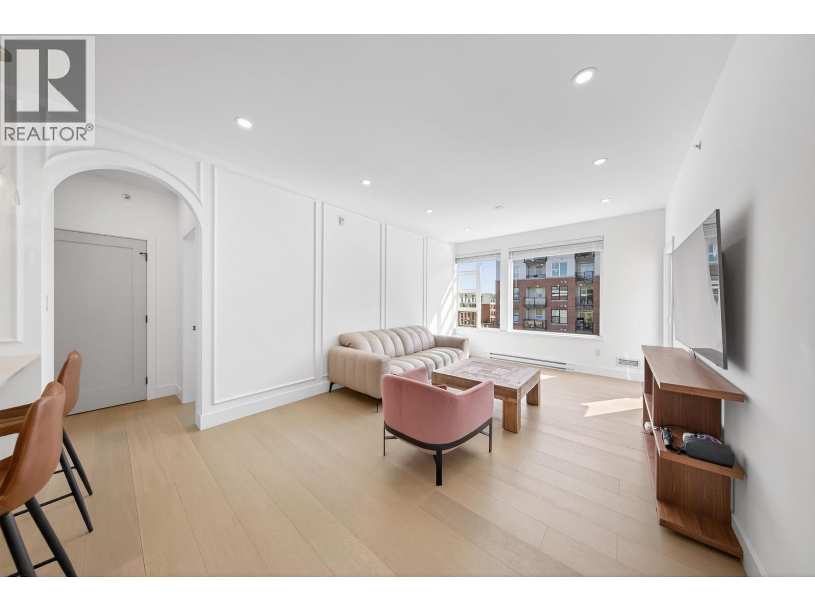 428 - 9399 TOMICKI AVENUE Image 8