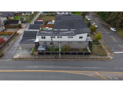 34609 2 Avenue | Abbotsford British Columbia | Slide Image Forty
