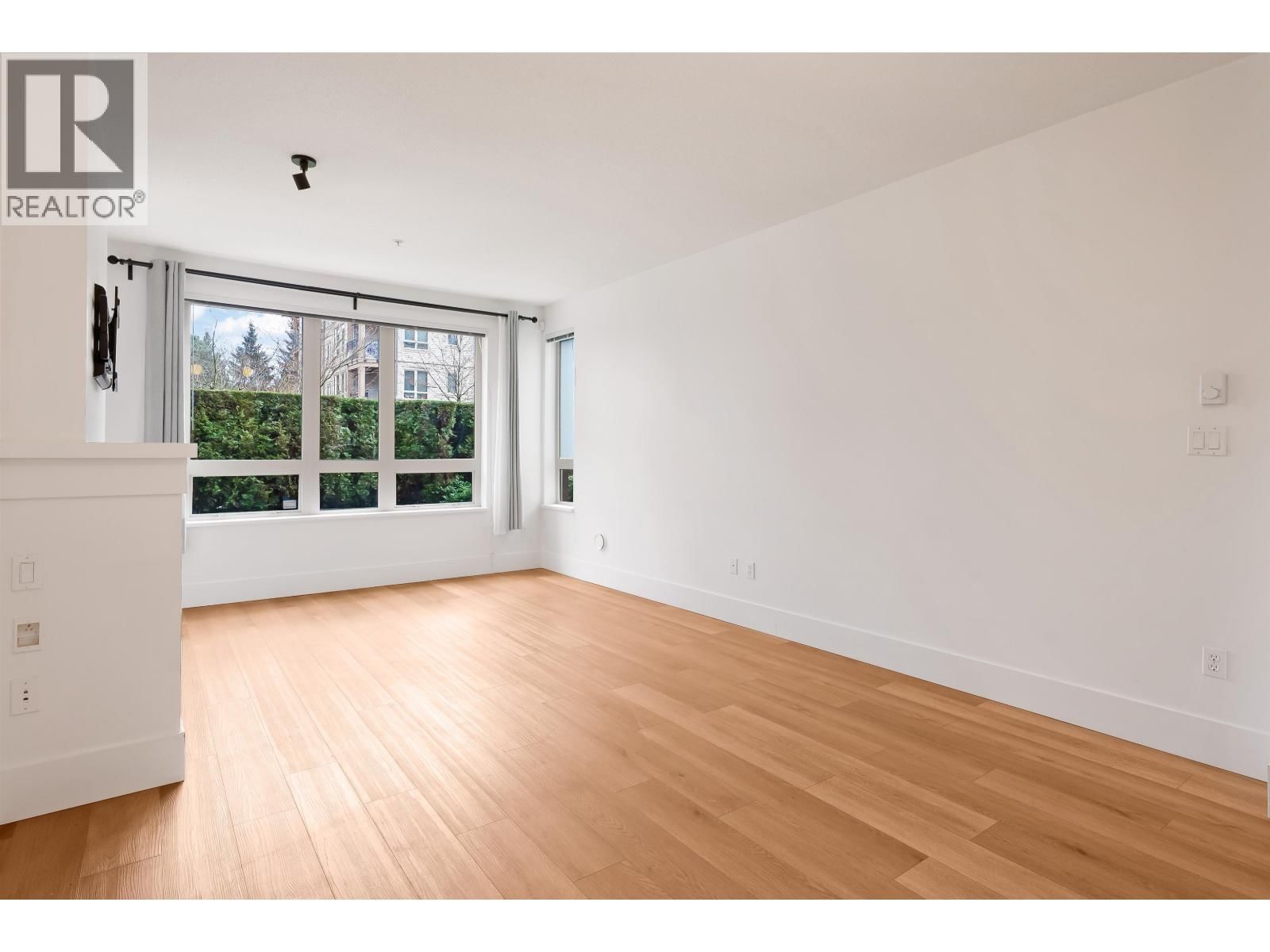 103 - 1111 27TH STREET Image 10