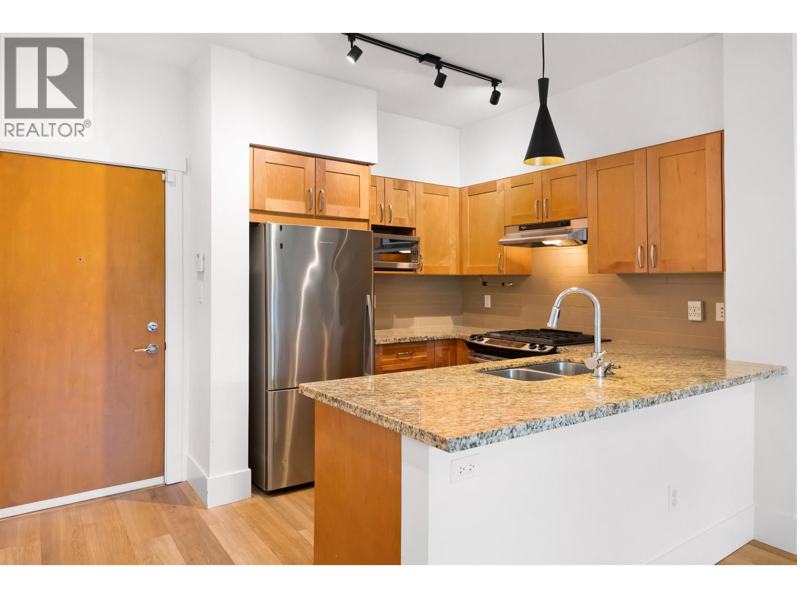 103 - 1111 27TH STREET Image 3