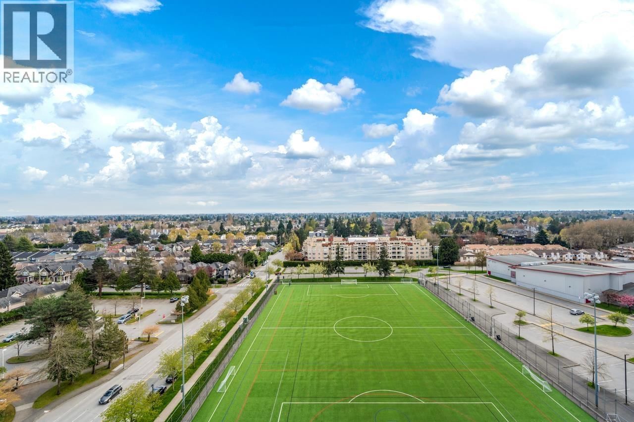 1402 - 7760 GRANVILLE AVENUE Image 2